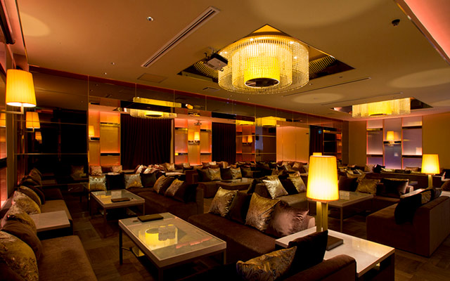 福岡のオシャレ相席バー Jis を体験 お持ち帰りできるか 恋人ゲットナビ 出会い系マスターを目指せ