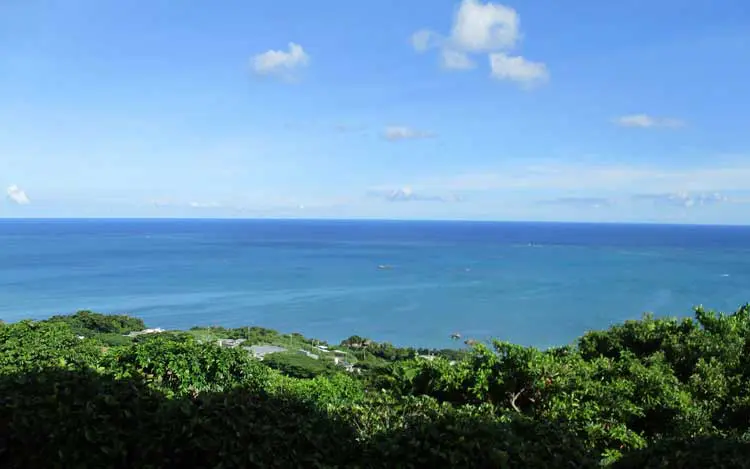 沖縄南部の海